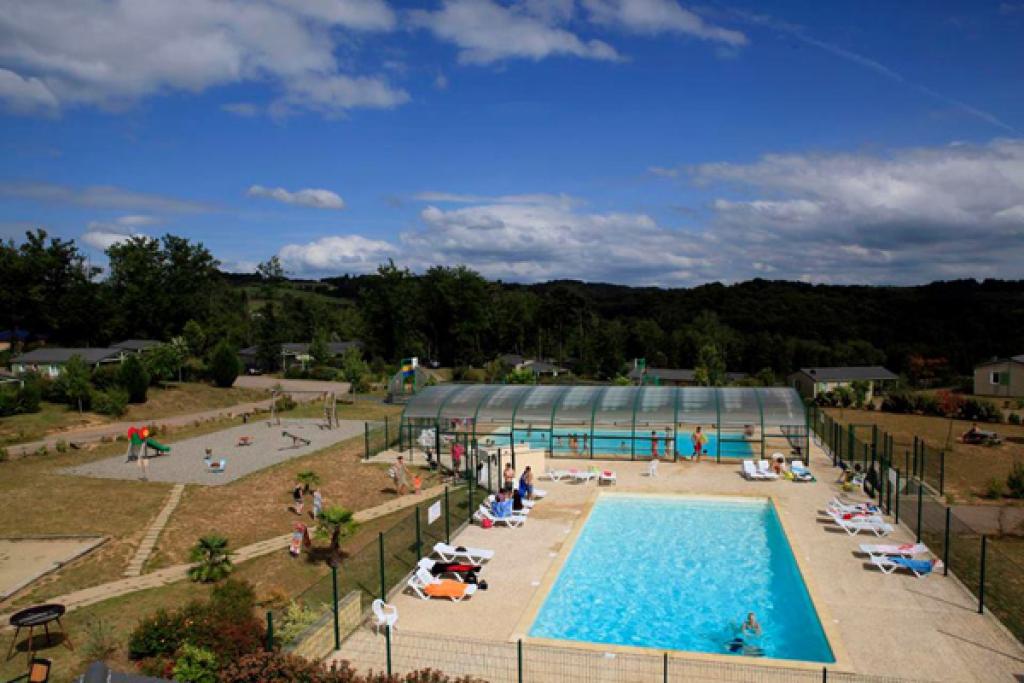 Terres de France - Résidence de Tourisme Les Hameaux de Miel